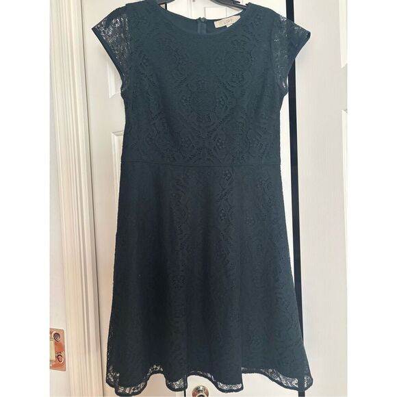 LOFT Dresses & Skirts - ***** 5 for $25 Loft Lace Cap Sleeve Dress